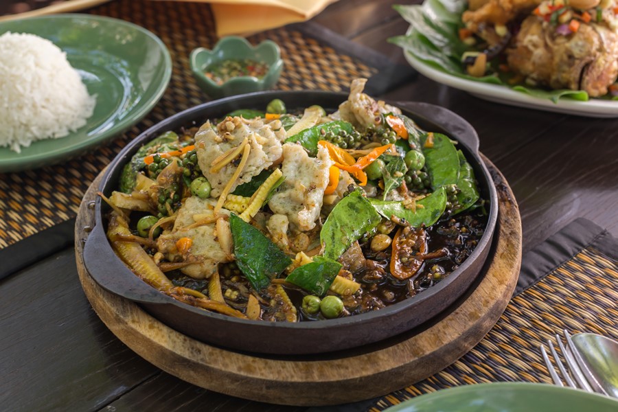 Krungsri River Hotel : Suan Rim Nam Restaurant