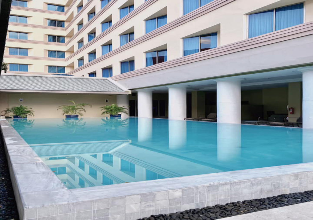 Krungsri River Hotel : Swimming pool