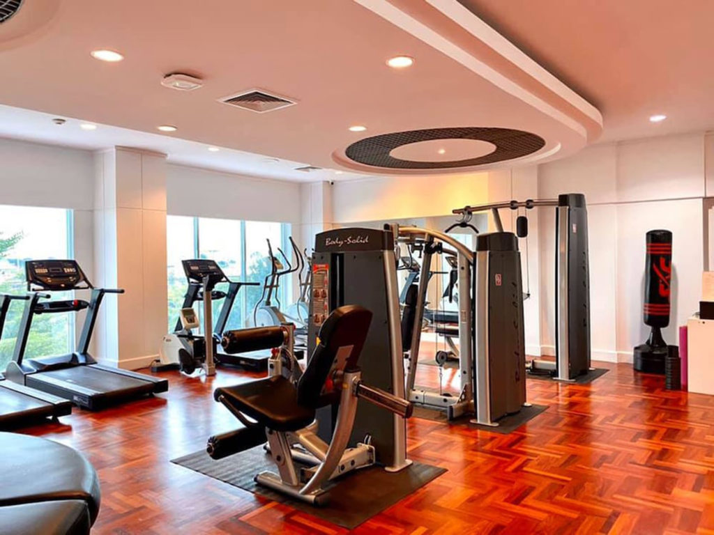 Krungsri River Hotel : Fitness center