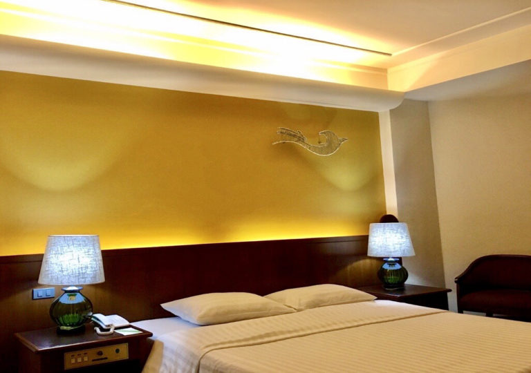 Krungsri River Hotel : Luxury room
