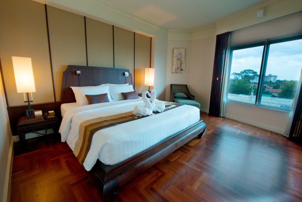 Krungsri River Hotel : Siam Classic Suite